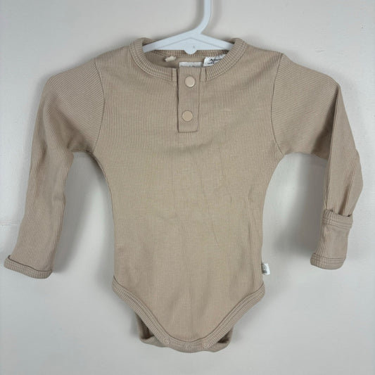 Snuggle Hunny Bodysuit - Size 000
