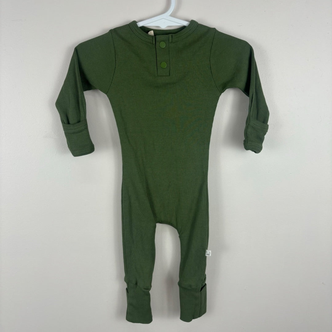 Snuggle Hunny Onesie - Size 000