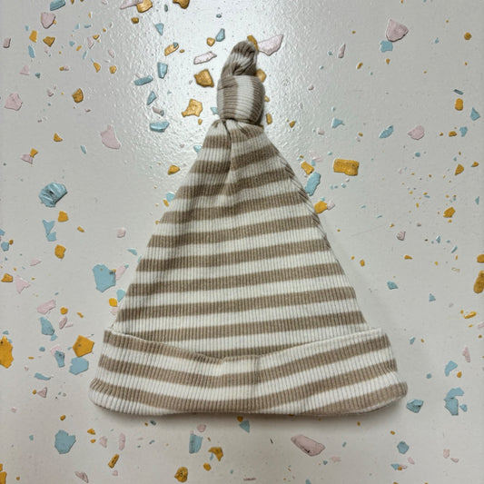 Moon Organics Beanie - Size 6-9 months