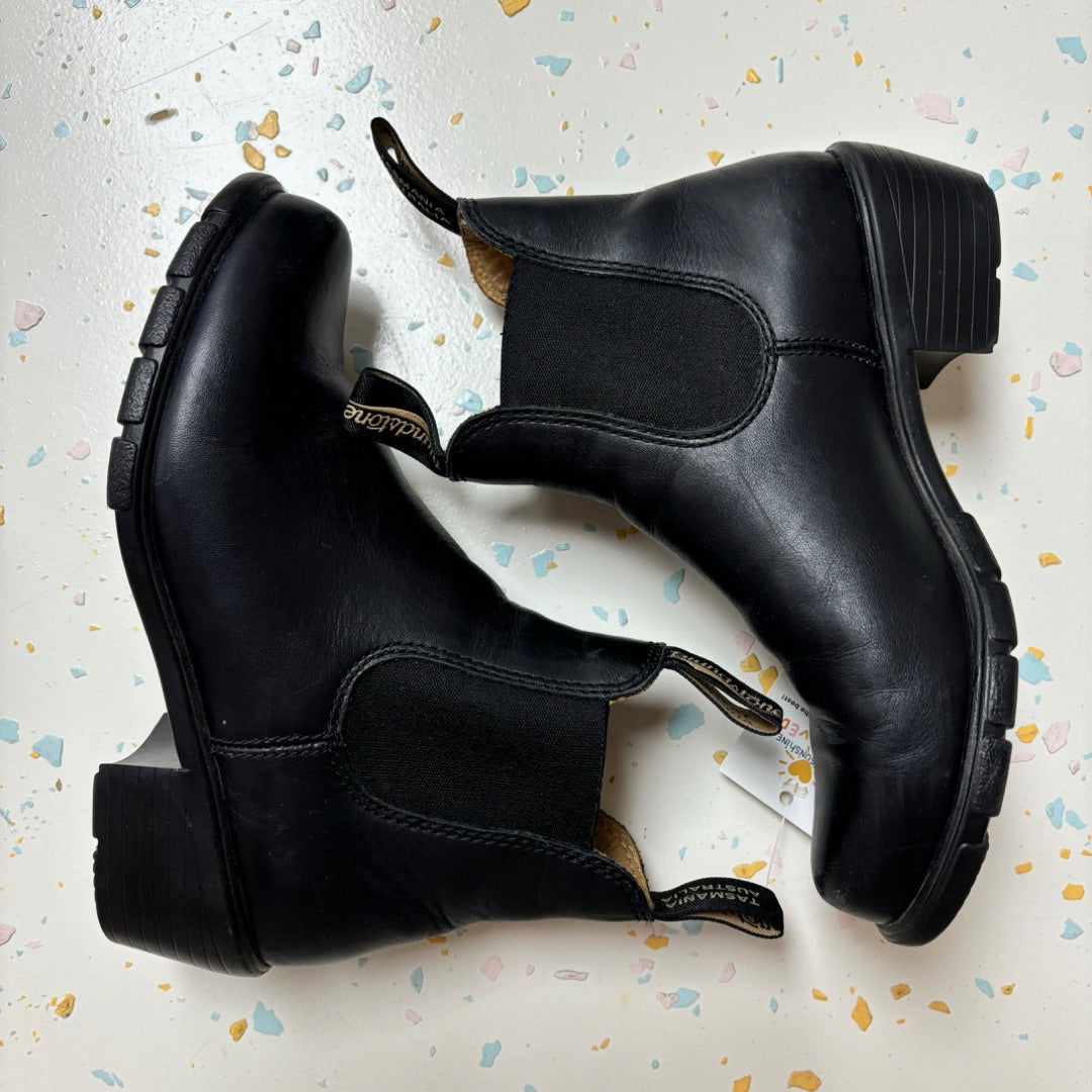 Blundstone Boots - Size 37