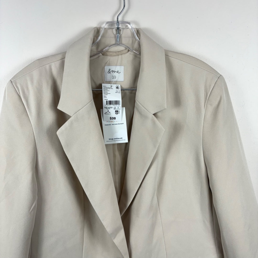 &Me Blazer BNWT - Size 10
