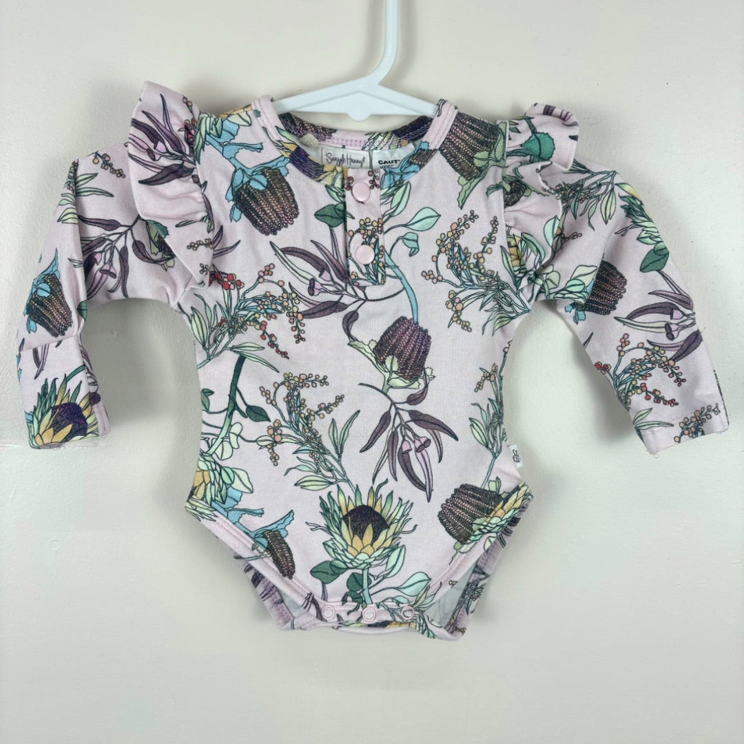Snuggle Hunny Bodysuit - Size 0000