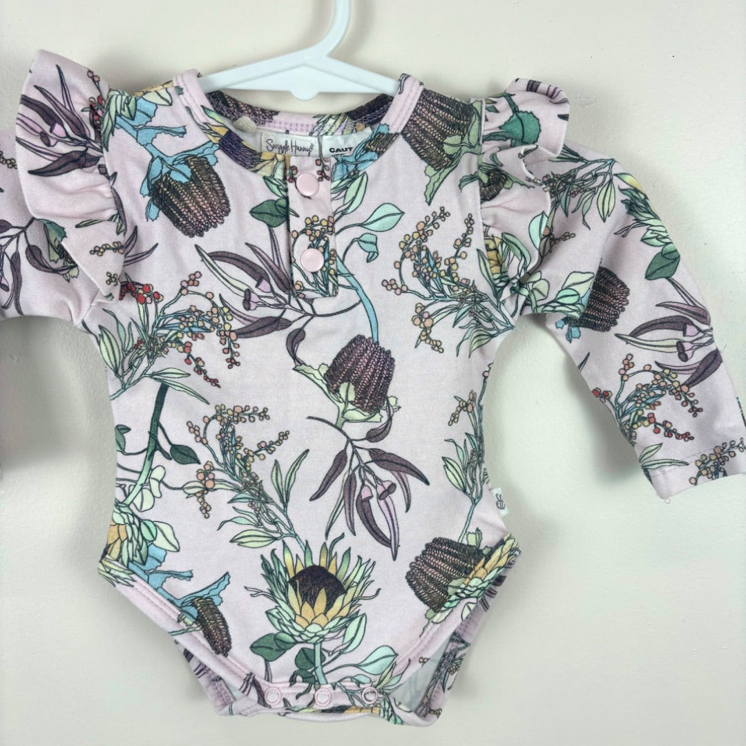 Snuggle Hunny Bodysuit - Size 0000