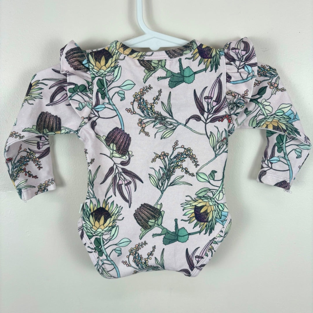 Snuggle Hunny Bodysuit - Size 0000