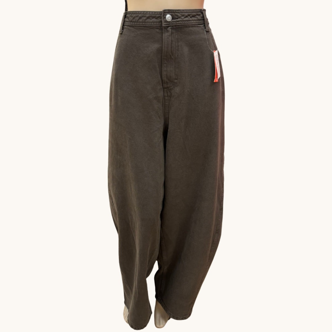 Lily Loves Jeans BNWT - Size 18