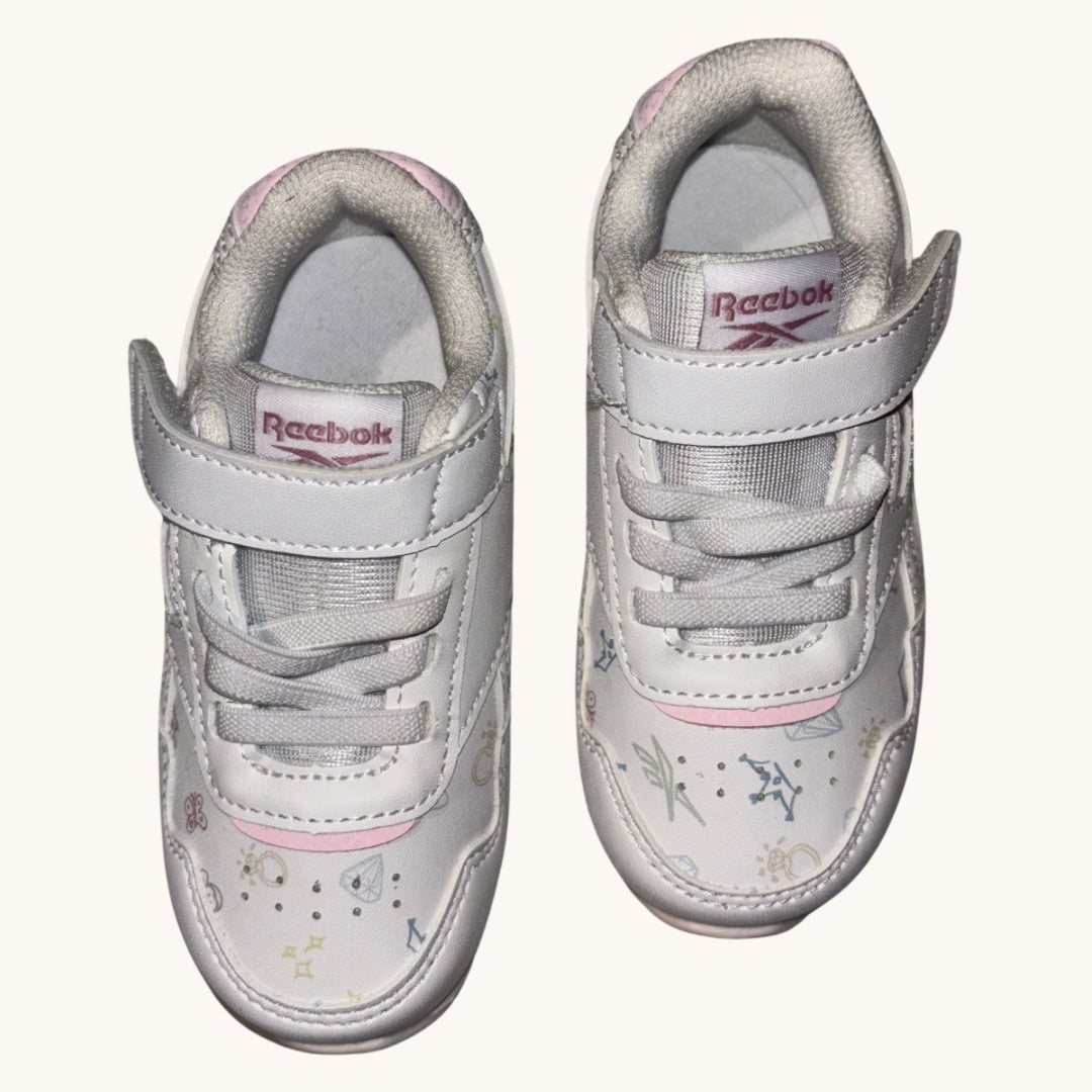 Reebok Sneakers NEW - Size US 7